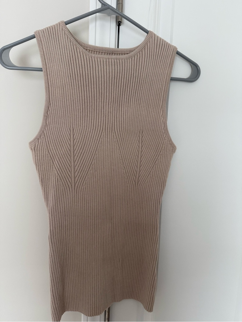Sleeveless Ribbed Knit Tank Top - Taupe